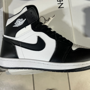 Tenis Nike Air Jordan 1 Mid